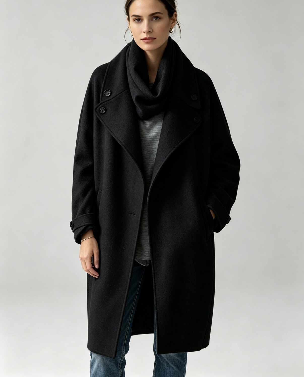 Minimalist Loose Mid-Length Coat with Large Lapel