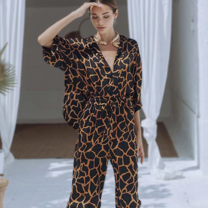 Sexy Leopard Print V-Neck Short Sleeve Pants Pajama Set