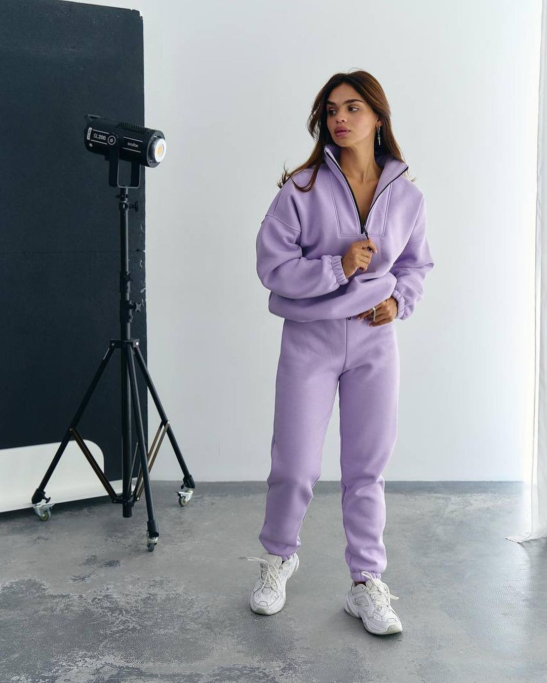 Women's Stand Collar Zip Two-Piece Sweatsuit Set Solid Color