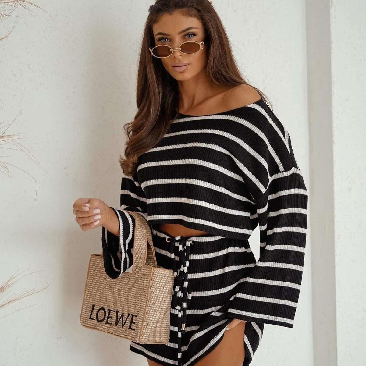 Women's Off-Shoulder Long Sleeve Shorts Two-Piece Set