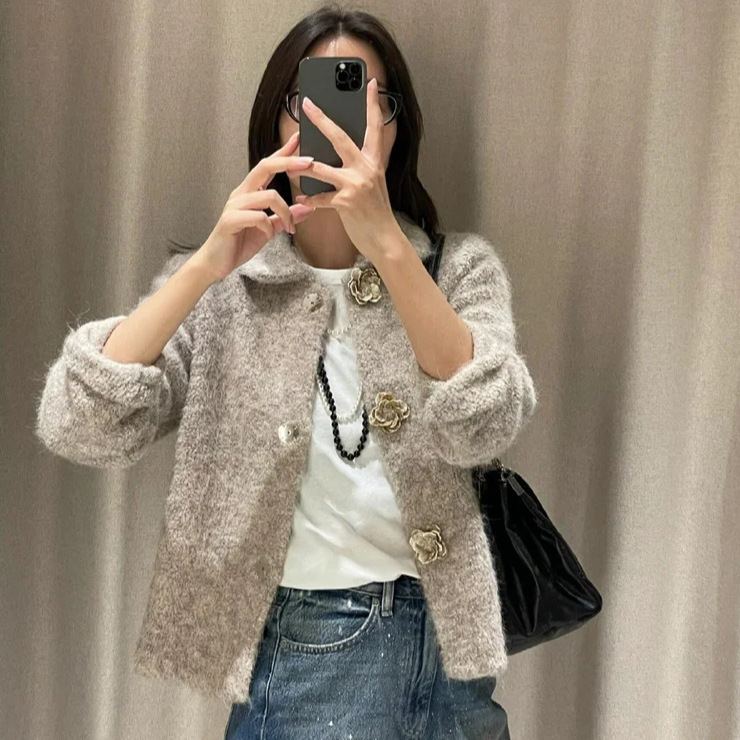 Faux Fur Trim Floral Button Knit Cardigan