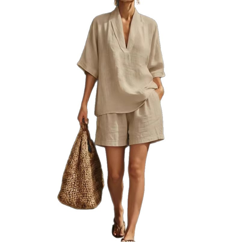 Women's Casual V-Neck Short Sleeve Two-Piece Set with Shorts
