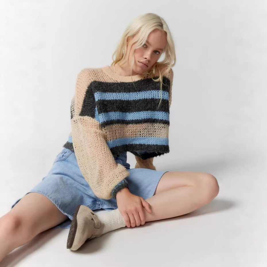 Colorblock Striped Cropped Knit Top