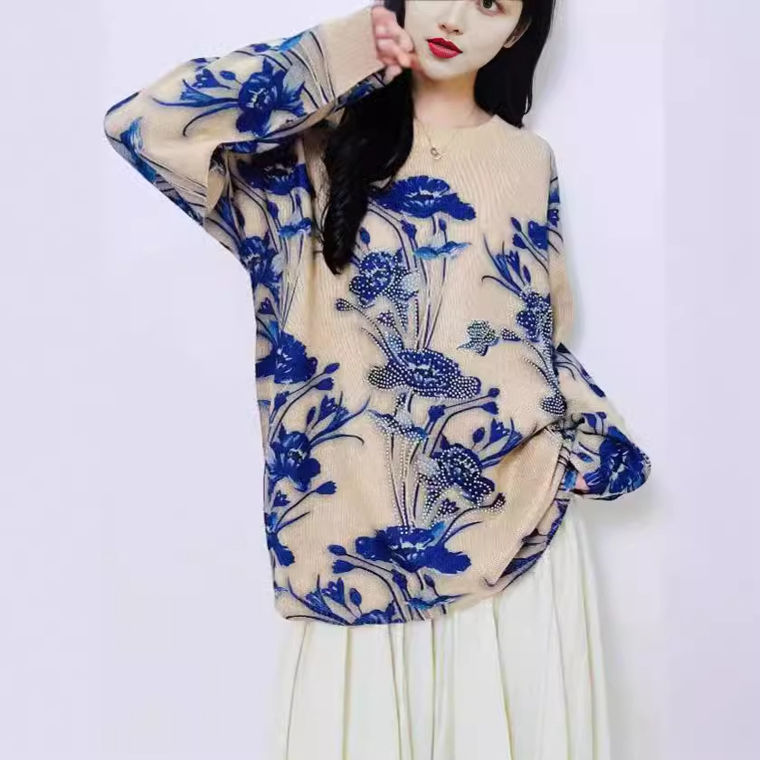 Rhinestone Floral Print Loose Knit Sweater Plus Size Crew Neck Long Sleeve