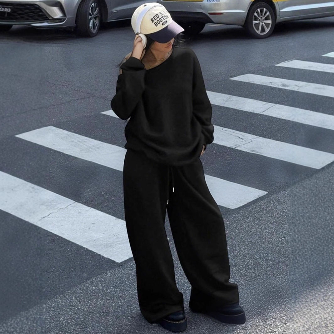 Women's Casual Crewneck Sweatshirt and Pants Set Solid Color Loose Fit