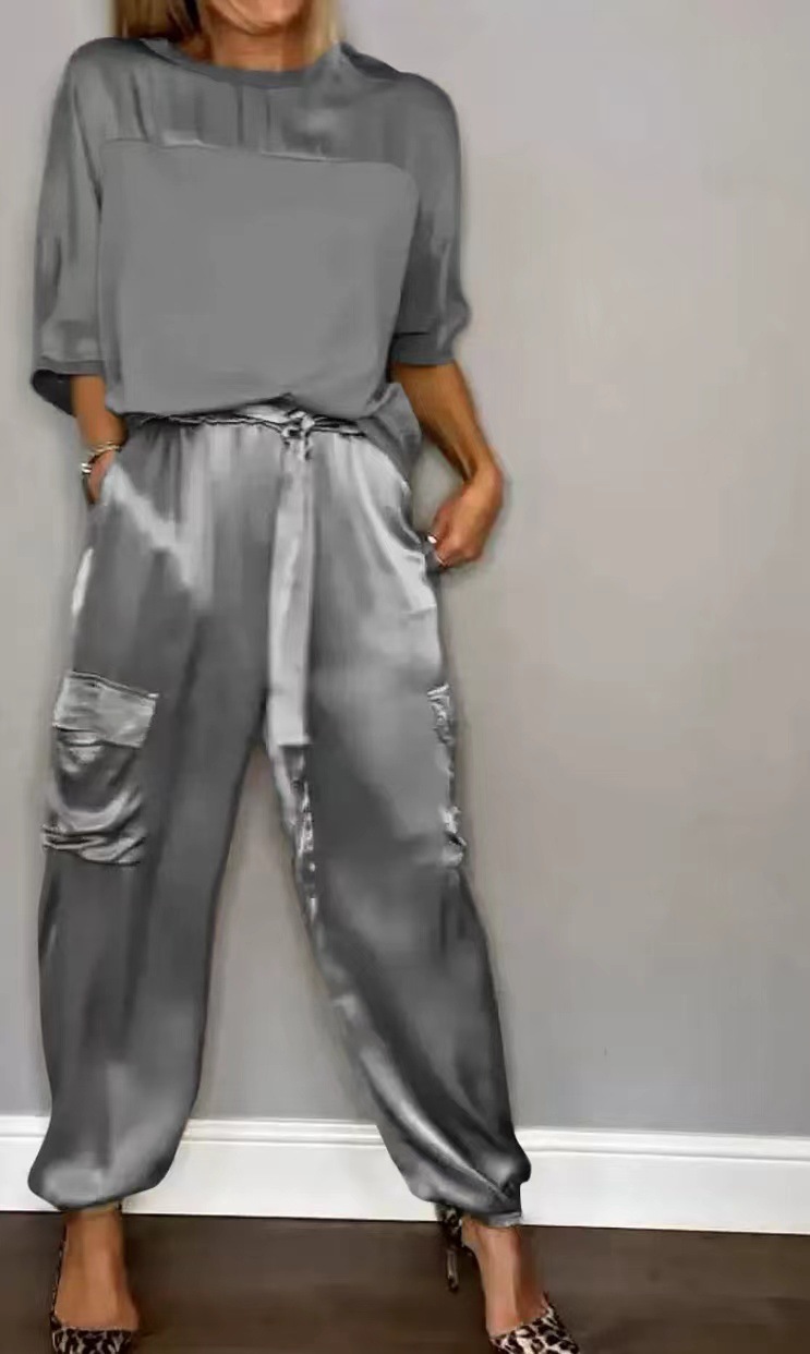 Women's Smooth Satin Half-Sleeve Top and Pants Two-Piece Set