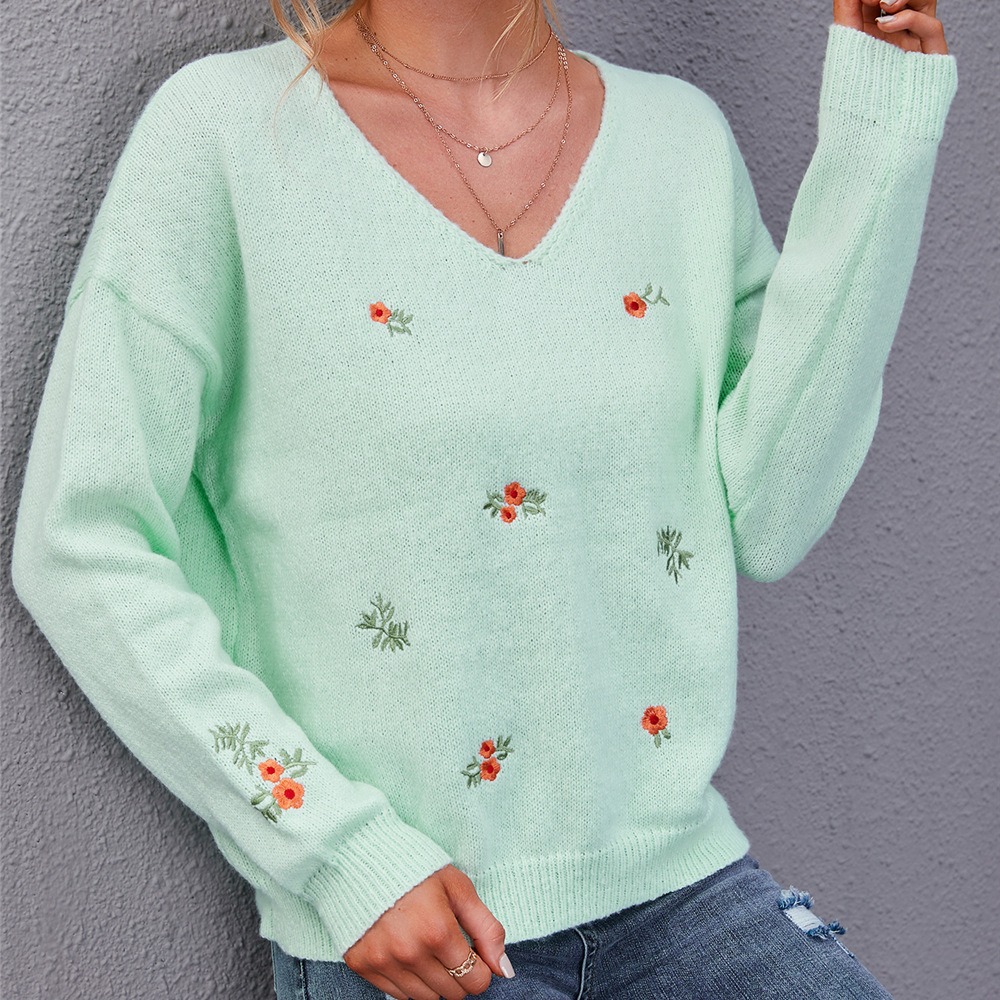 Women's V-Neck Embroidered Floral Knit Sweater Plus Size Pullover
