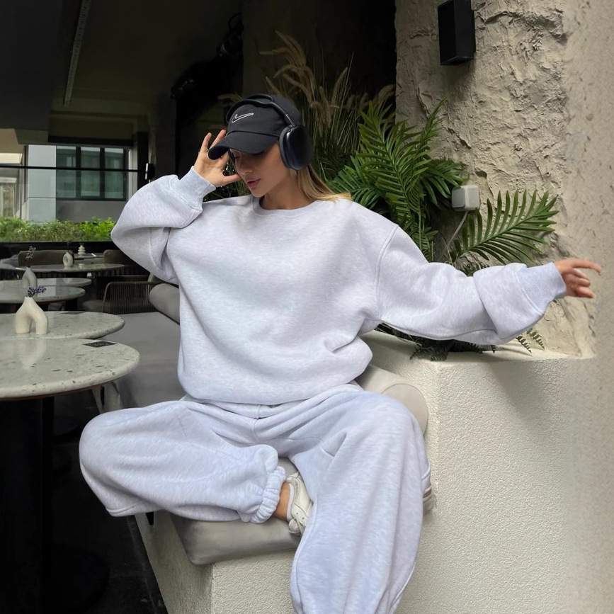 Women's Solid Color Loose Crewneck Sweatshirt & Drawstring Pants 2-Piece Set