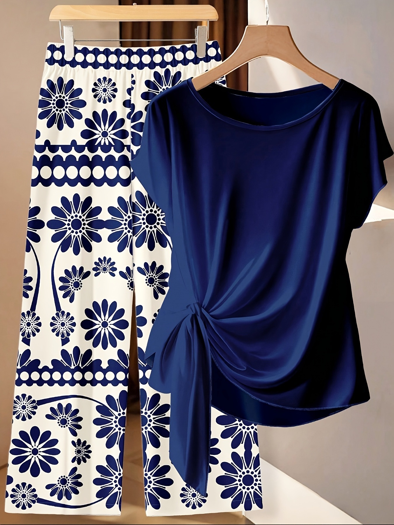 Floral Print Short Sleeve Top and Pants Set