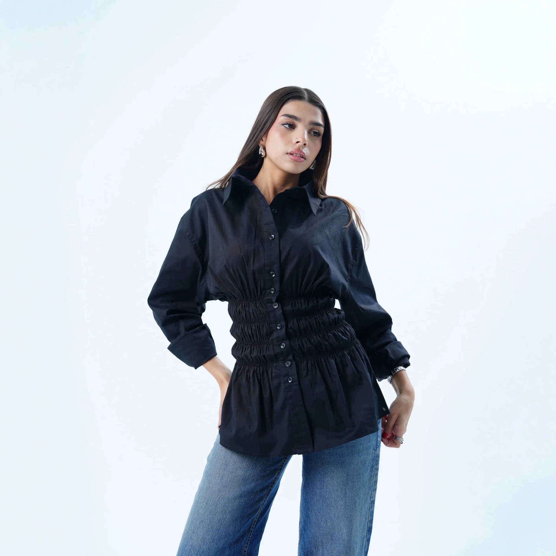 Women's Fitted Ruched Hem Button-Up Shirt