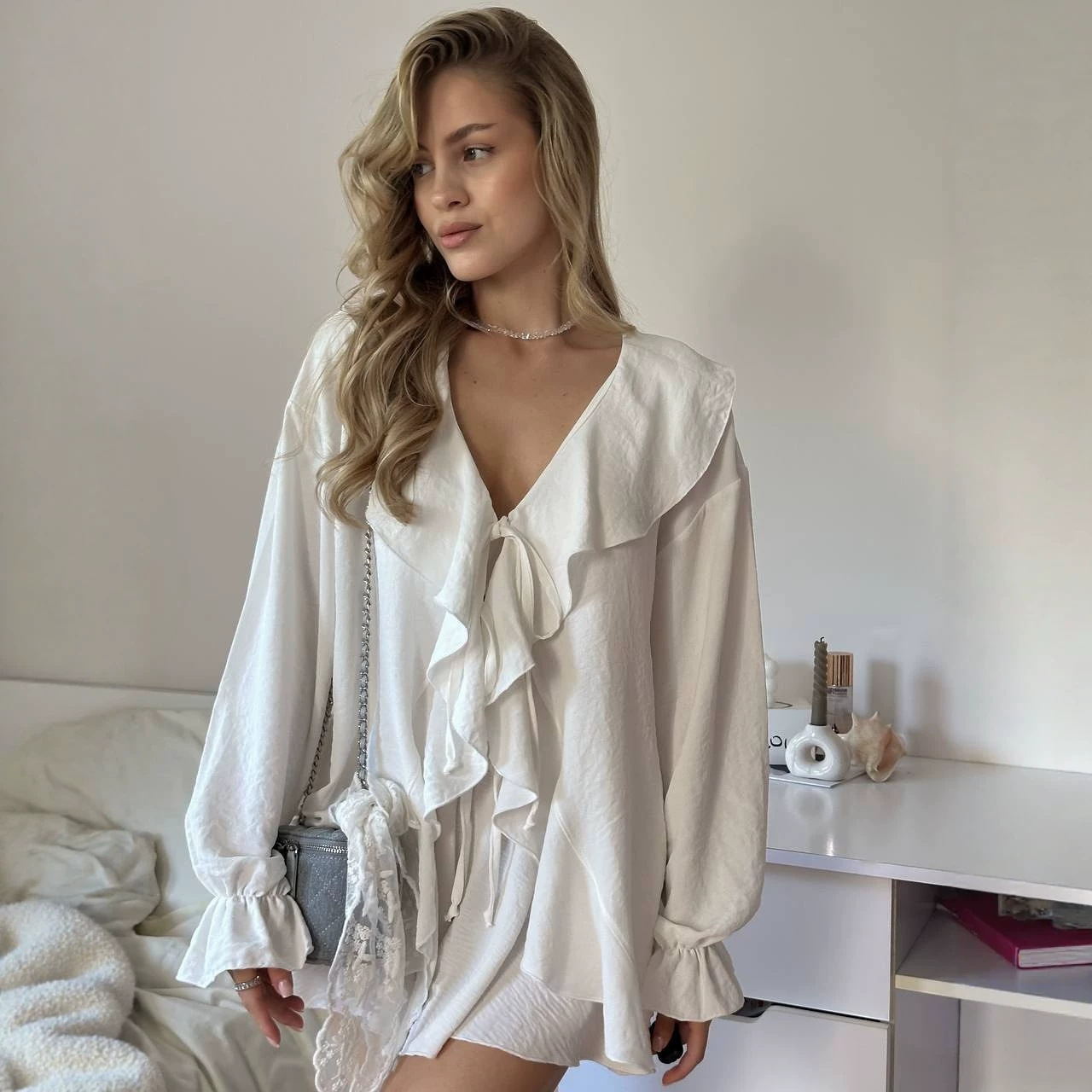 Women's Ruffle Trim Loose Top and Shorts Two-Piece Set