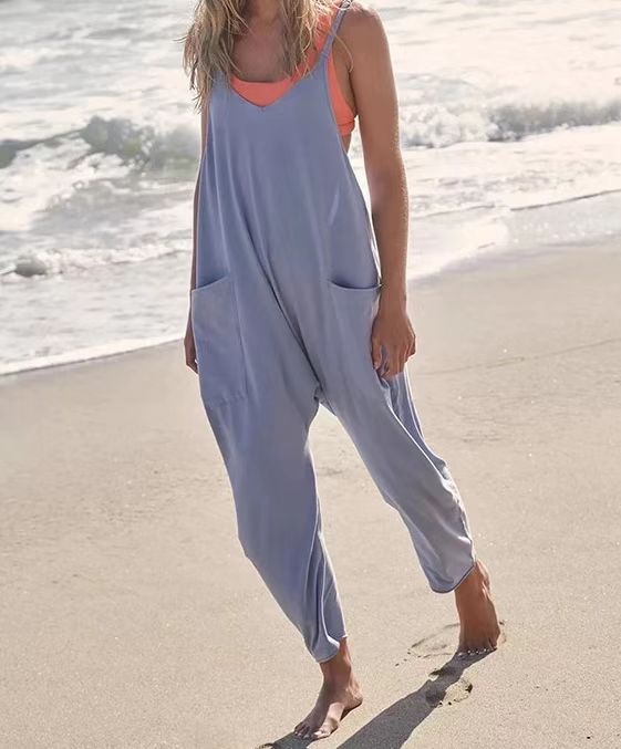 Women's Sleeveless Zip Pocket Jumpsuit with Spaghetti Straps