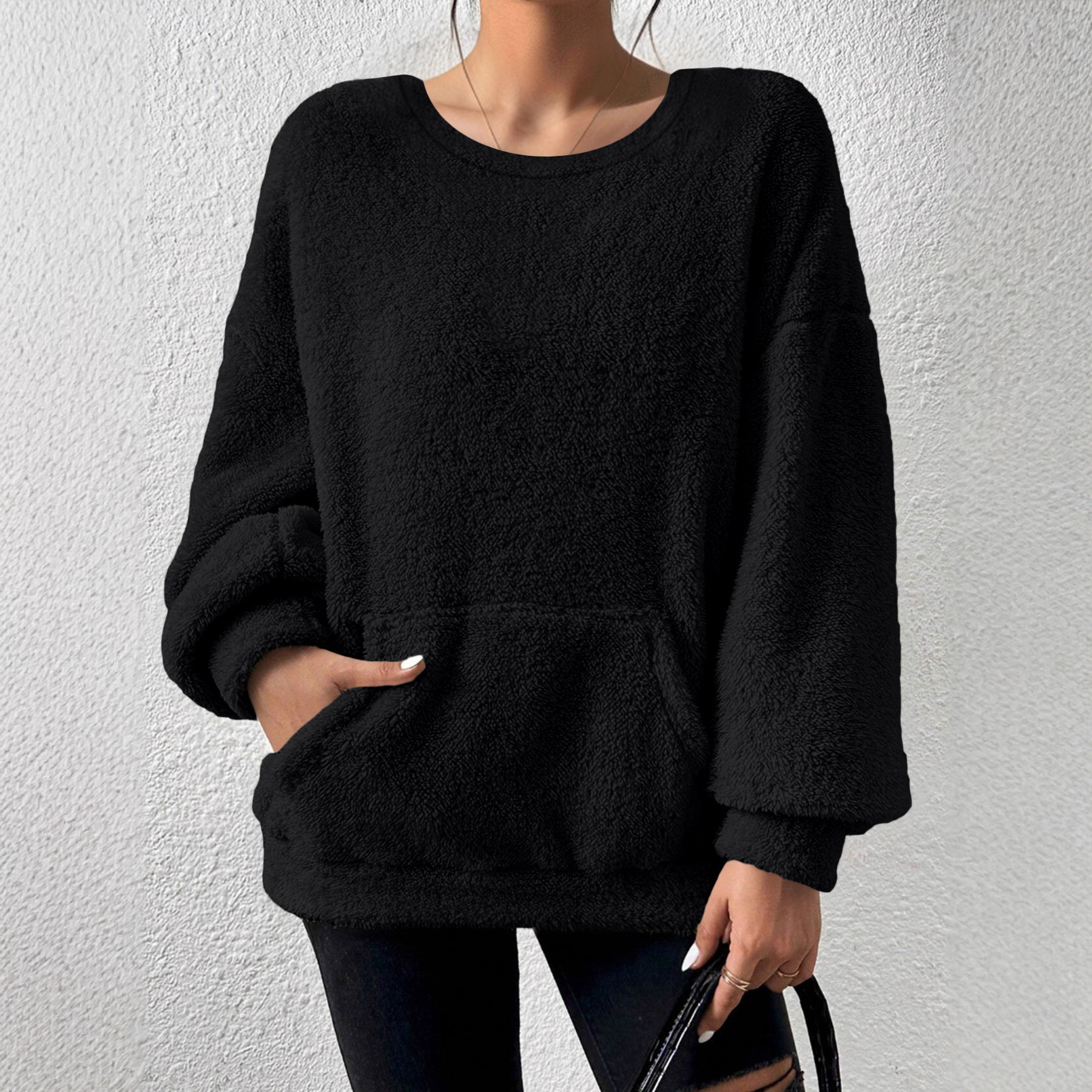Solid Crewneck Long-Sleeve Pocket Pullover Sweatshirt