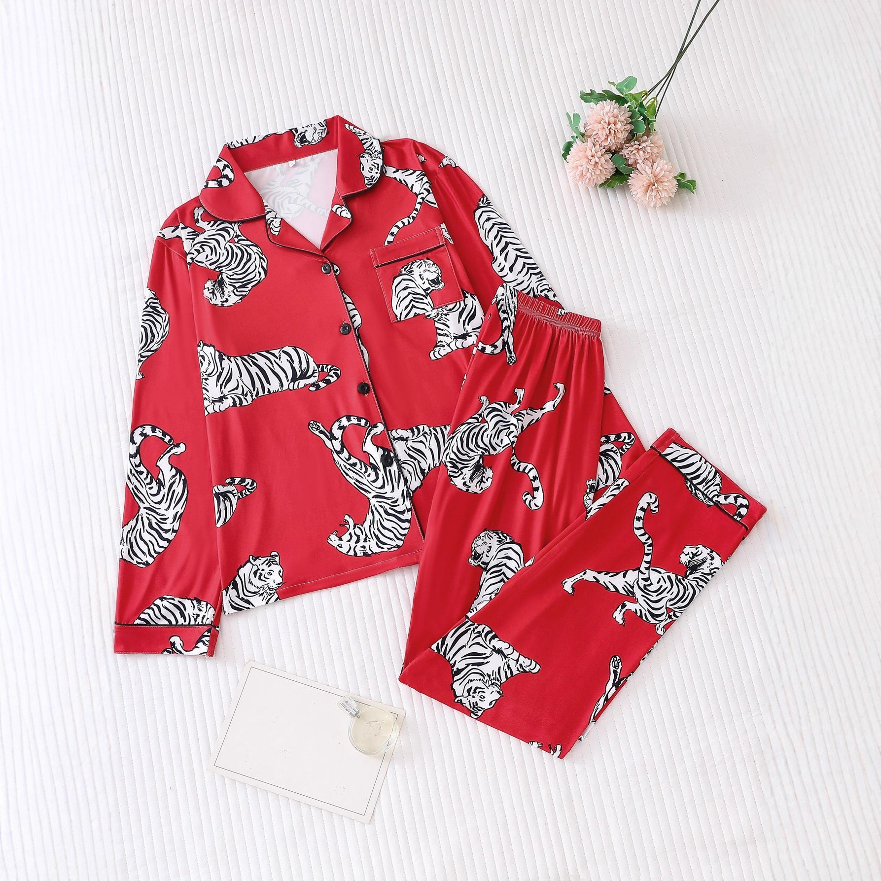 Women's Cuban Collar Leopard Print Long Sleeve Lounge Set