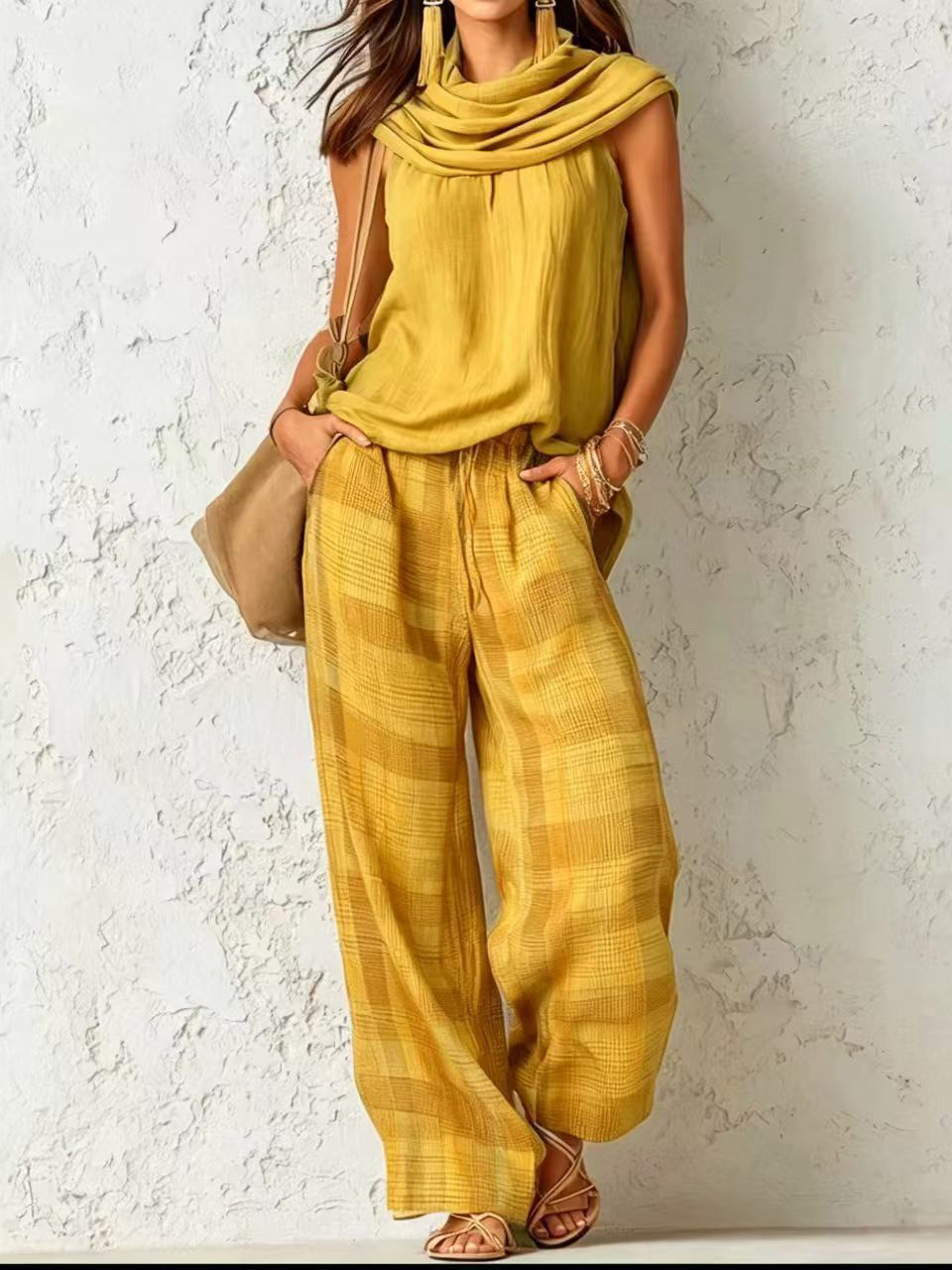 Women's Retro Sleeveless Top and Plaid Pants Two-Piece Set