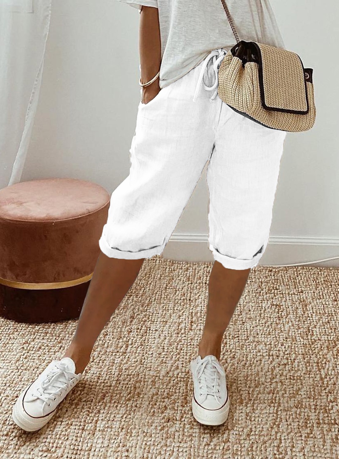 Women's Cotton-Linen Blend Elastic Waist Casual Shorts with Pockets