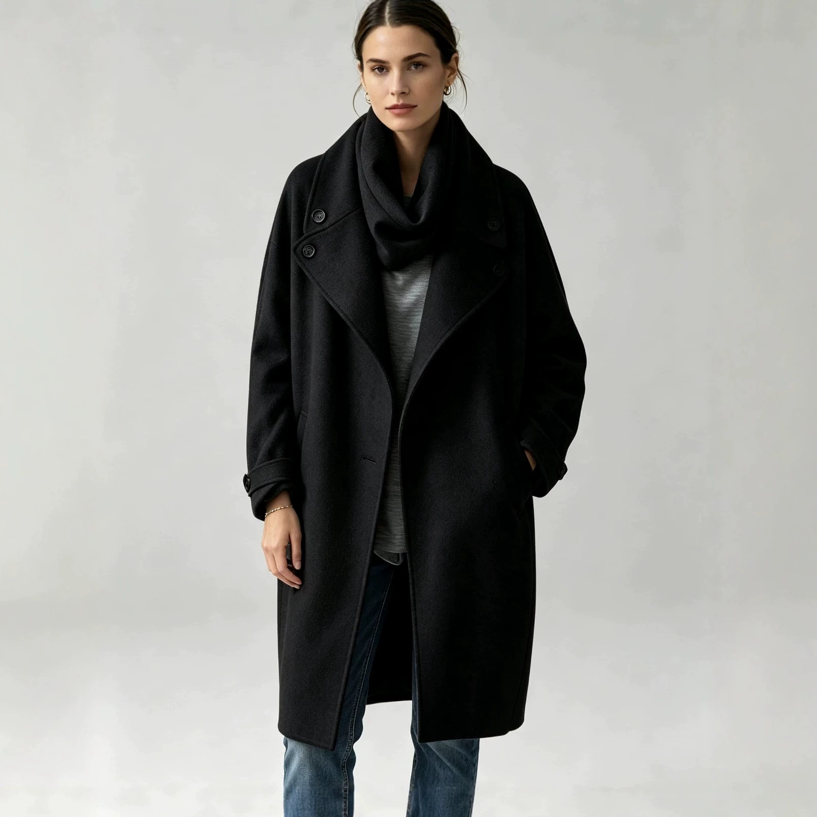 Minimalist Loose Mid-Length Coat with Large Lapel