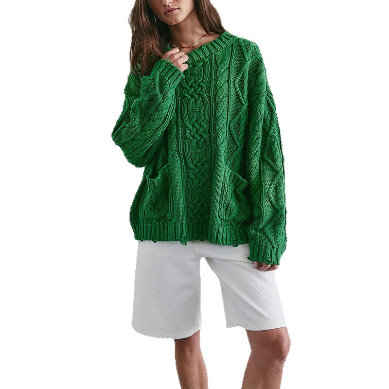 Women's Crewneck Cable-Knit Sweater with Pockets
