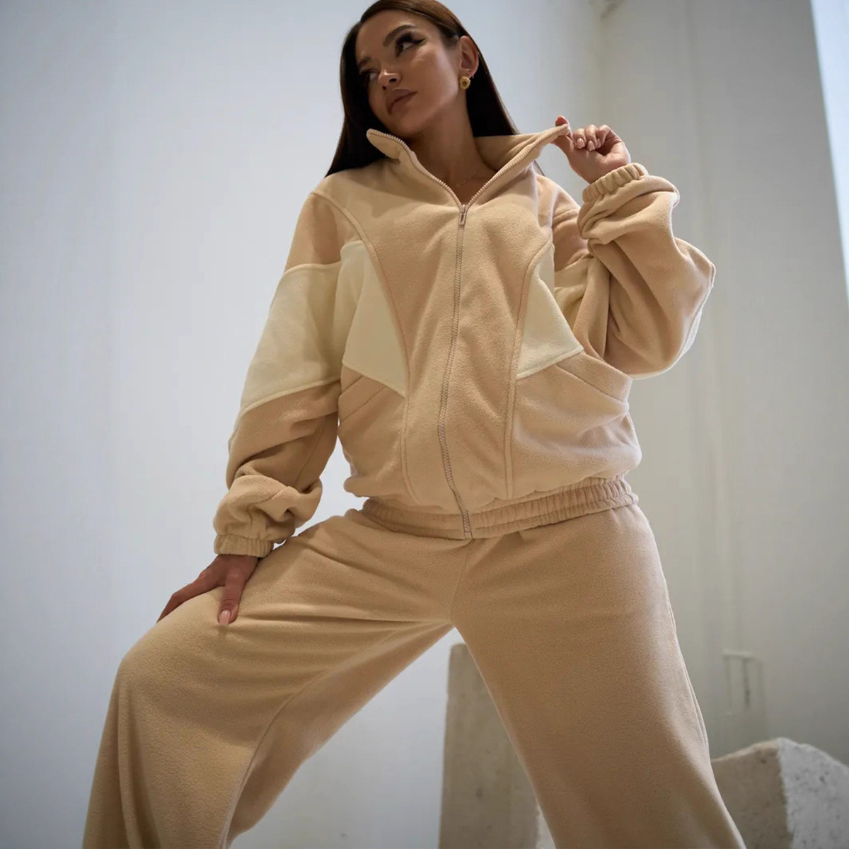 Women's Fleece Colorblock Zip-Up Hoodie and Wide-Leg Pants Set