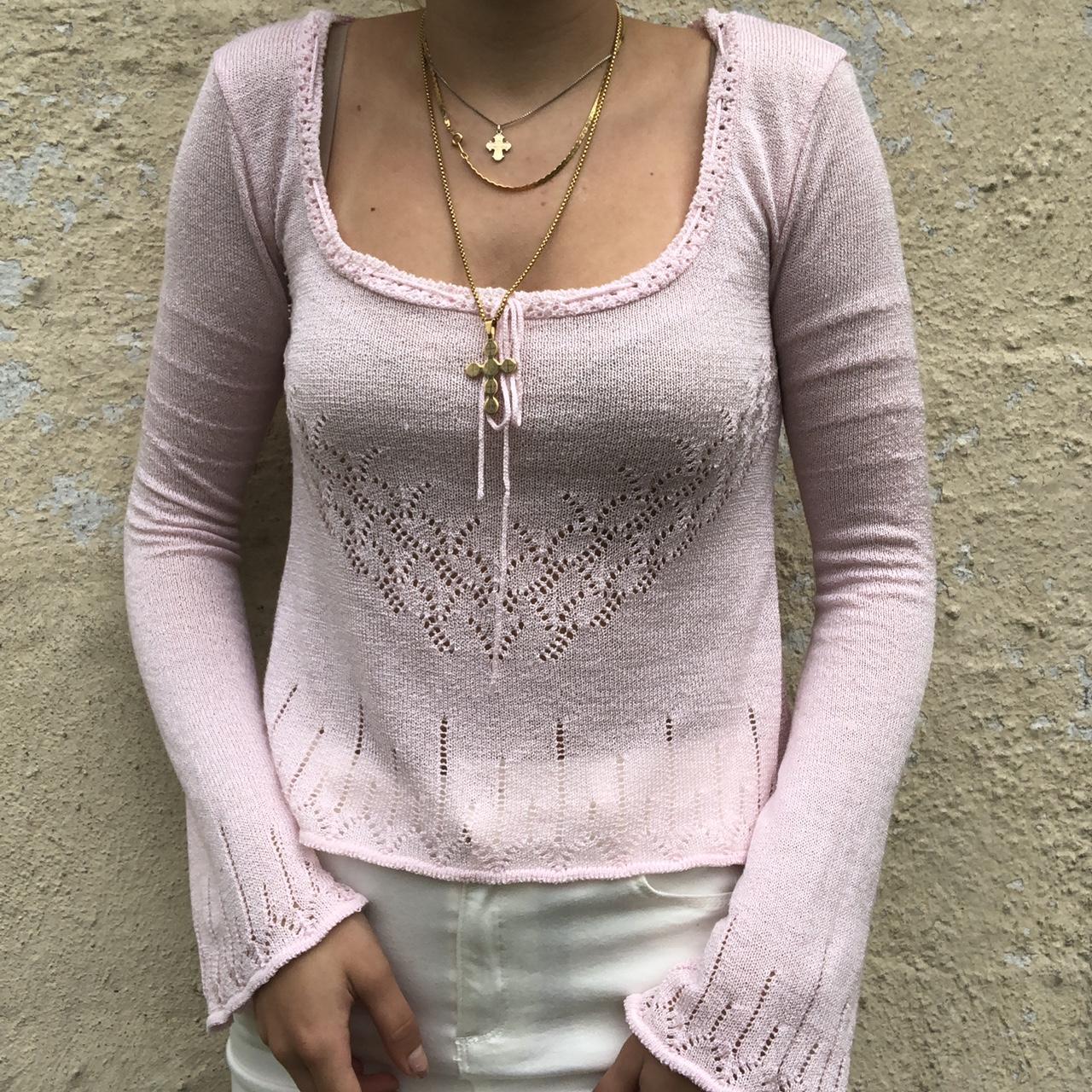 Women's Low-Cut Flare-Sleeve Knit Top