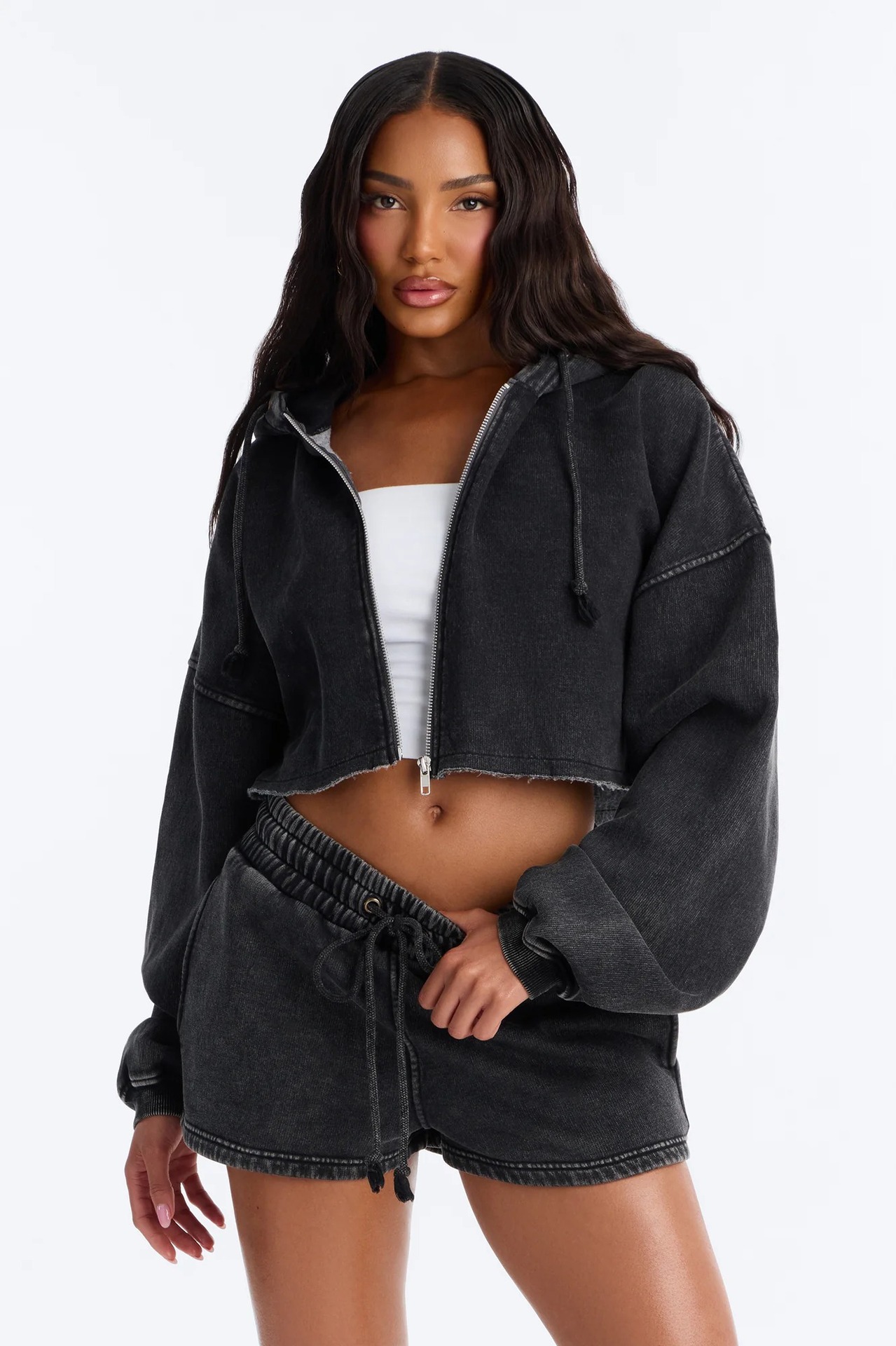 Women's Long Sleeve Crop Top and Shorts Set Casual Sporty Two-Piece Outfit