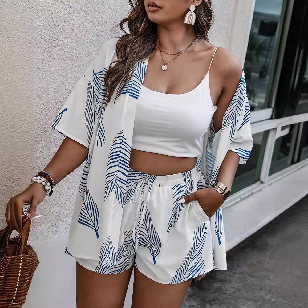 Women's Floral Print Cardigan and Shorts Set Casual Vacation Outfit