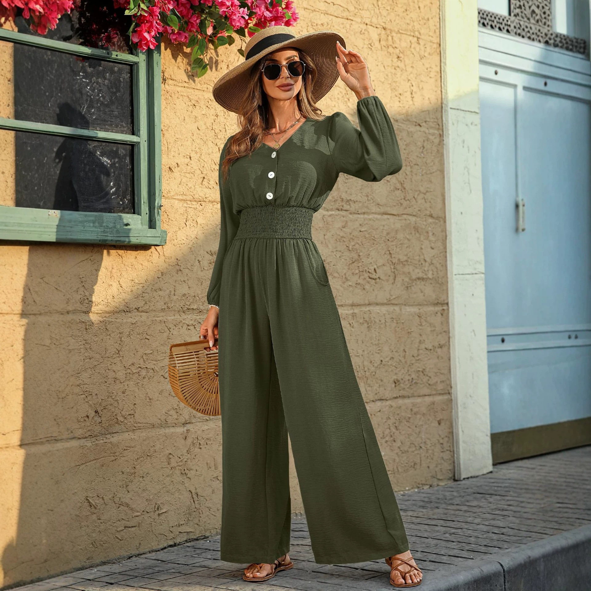 Women's Elegant Wide-Leg Jumpsuit with V-Neck and Buttons