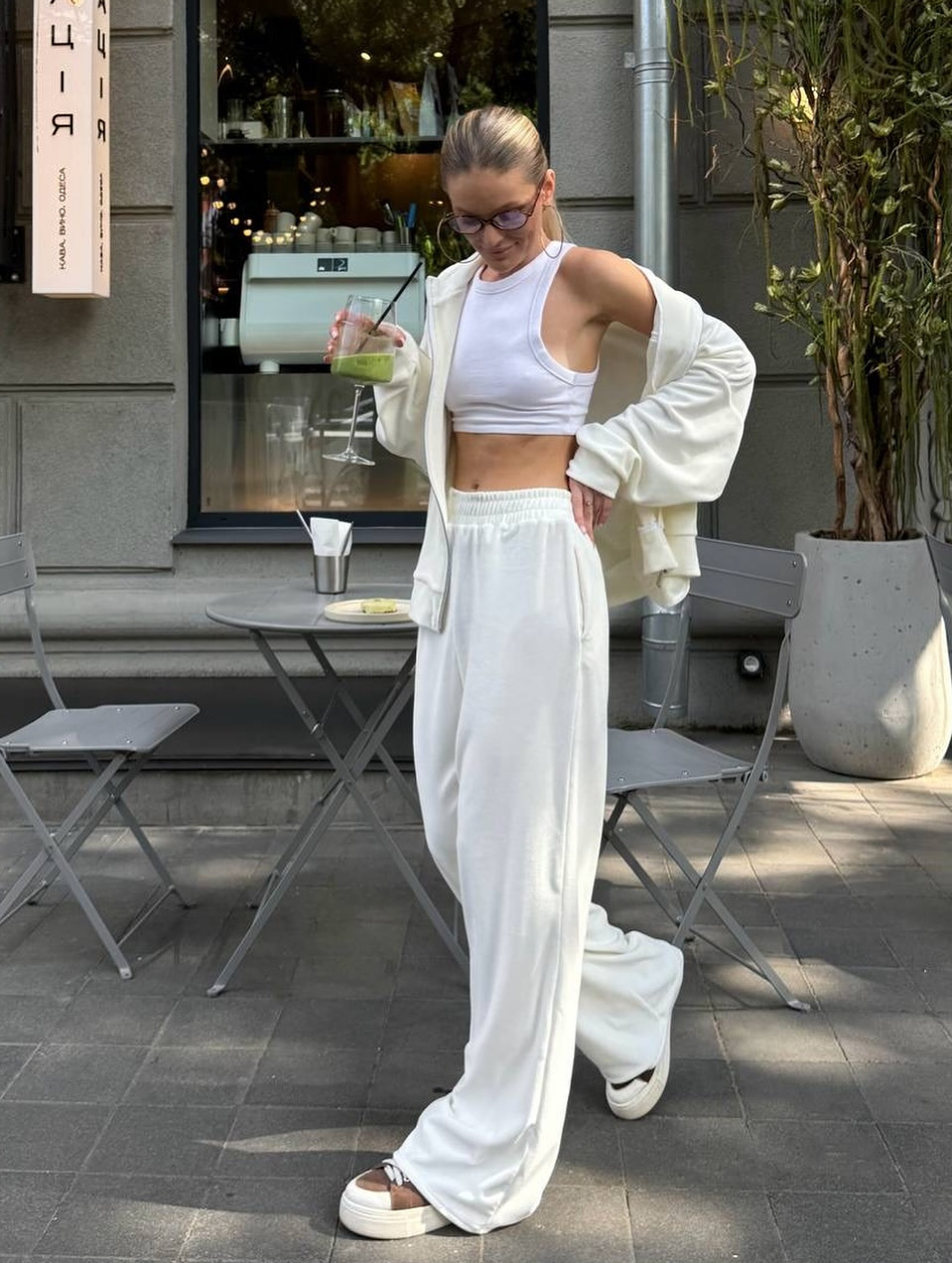 Women's Velvet Two-Piece Lounge Set Zip Cardigan & Wide-Leg Pants