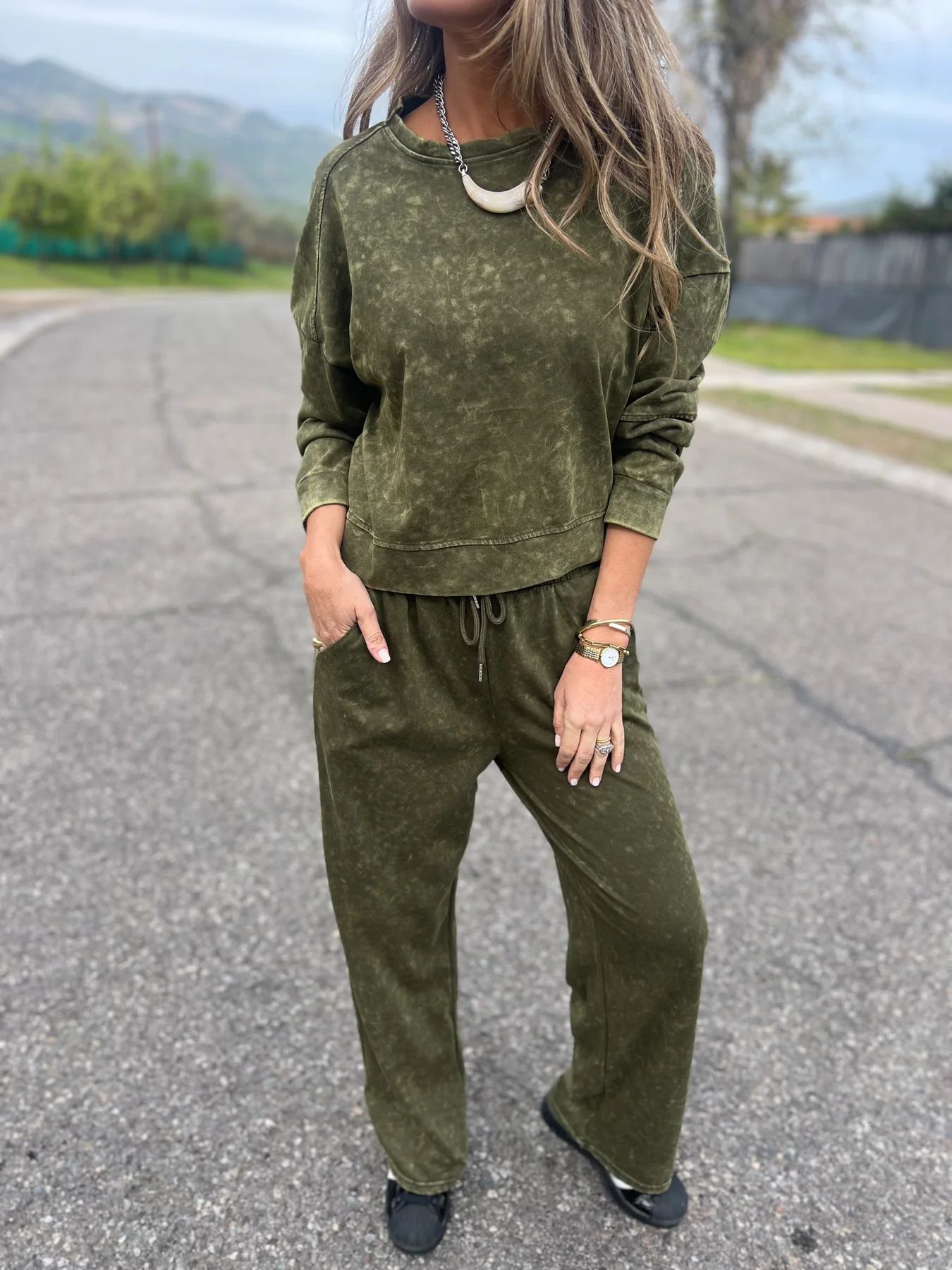 Women's Casual Two-Piece Pants Set with Drawstring Round Neck Long Sleeve