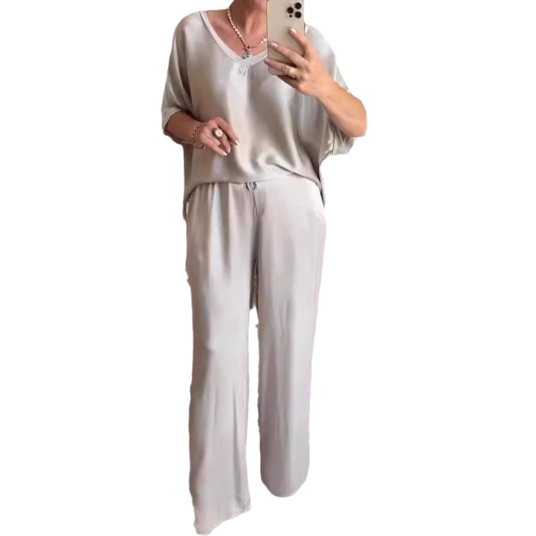 Women's Solid Mercerized V-Neck Two-Piece Pant Set