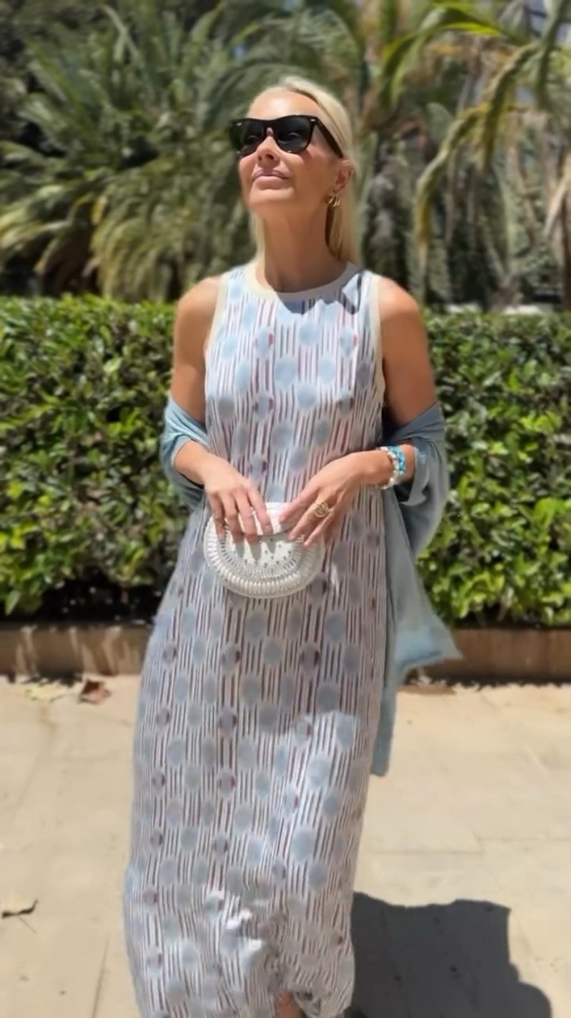 Elegant Printed Round Neck Two-Piece Maxi Dress with Cape