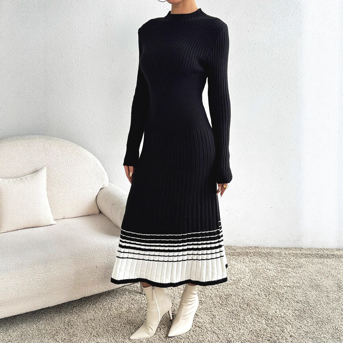 Women's Black and White Striped Pleated Sweater Dress Long Sleeve Crew Neck