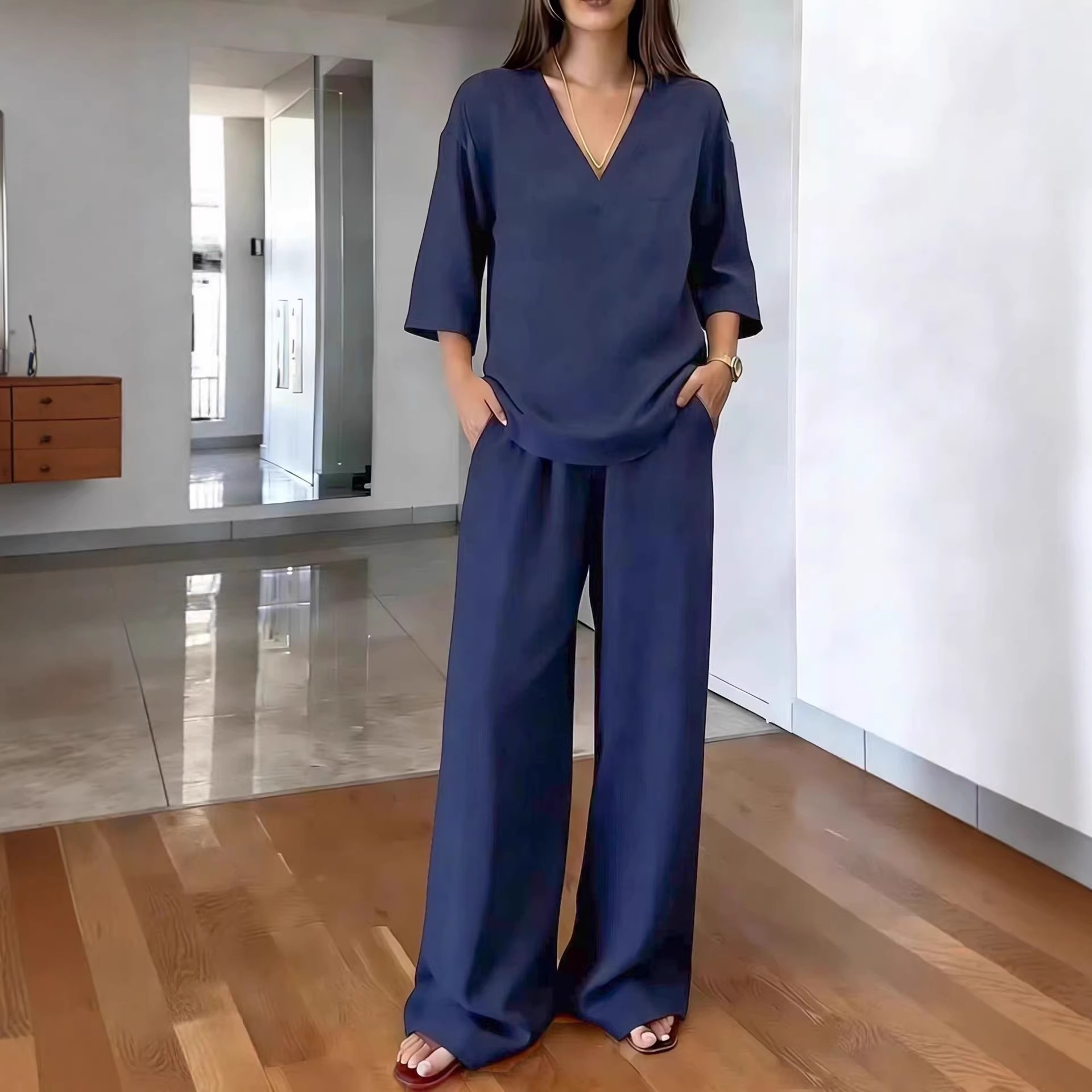 Women's Solid V-Neck Half-Sleeve Top & Wide-Leg Pants Casual Set