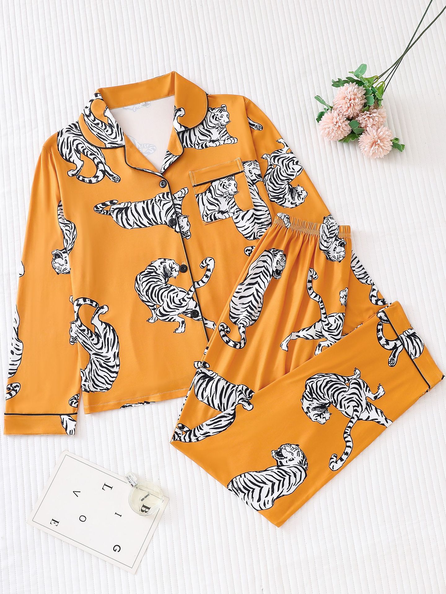 Women's Cuban Collar Leopard Print Long Sleeve Lounge Set