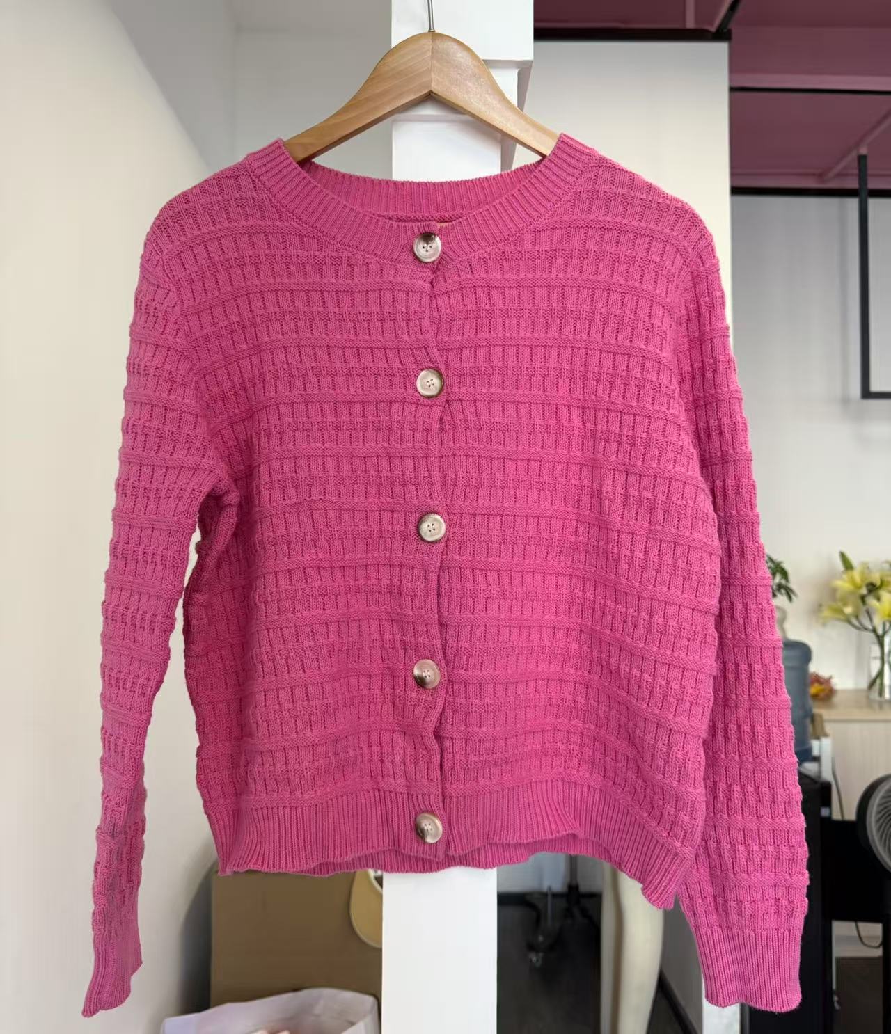 Women's Solid Color Crewneck Knit Cardigan Sweater