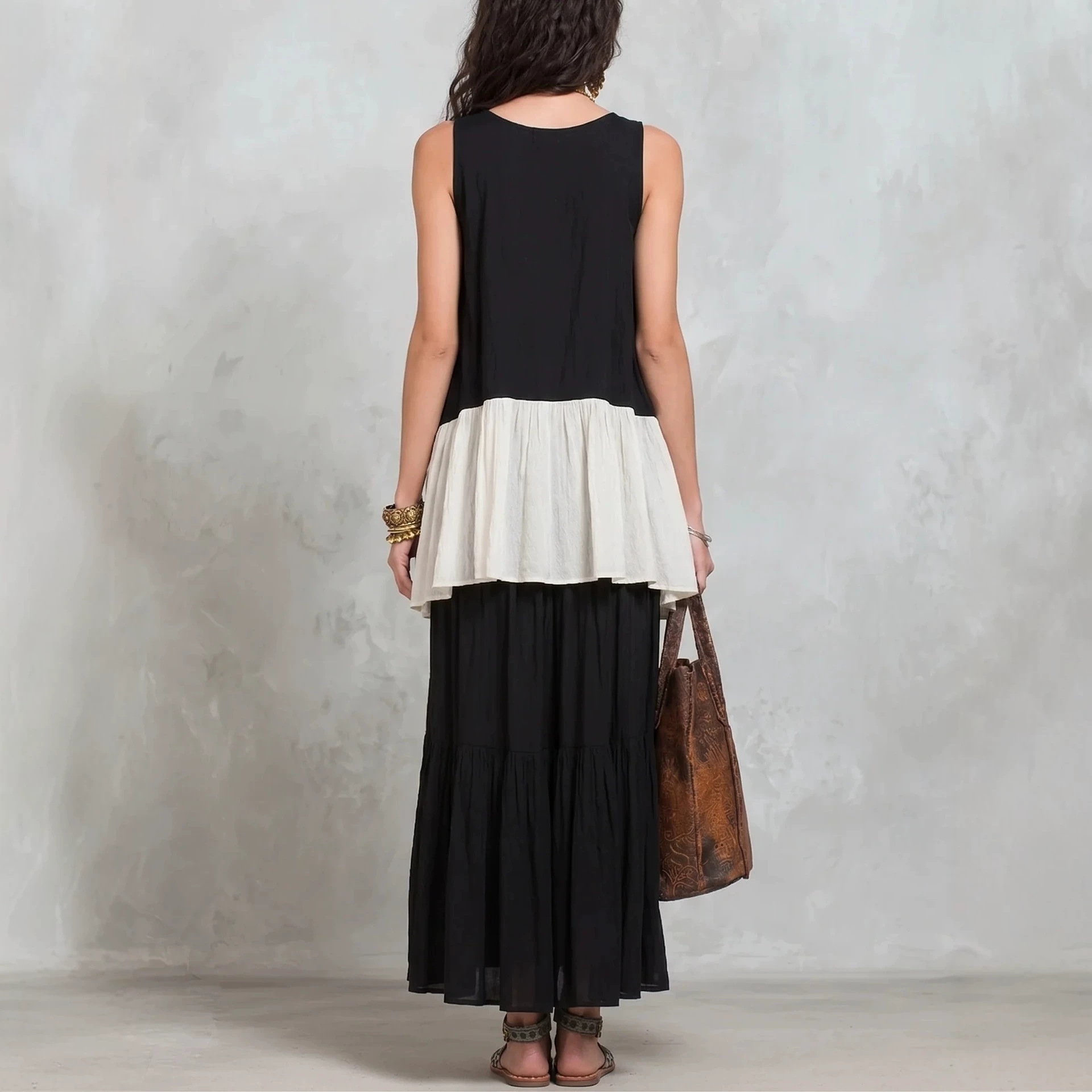 Retro Color-Block V-Neck Sleeveless Top and Flared Maxi Skirt Two-Piece Set