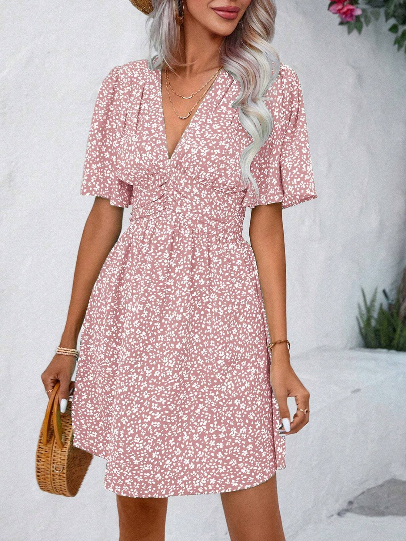 Women's Summer V-Neck Half-Sleeve Floral Pleated High-Waist Dress