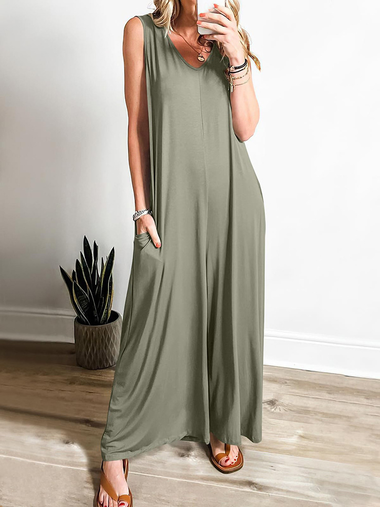 Women's Sleeveless Straight-Leg Jumpsuit with Pockets