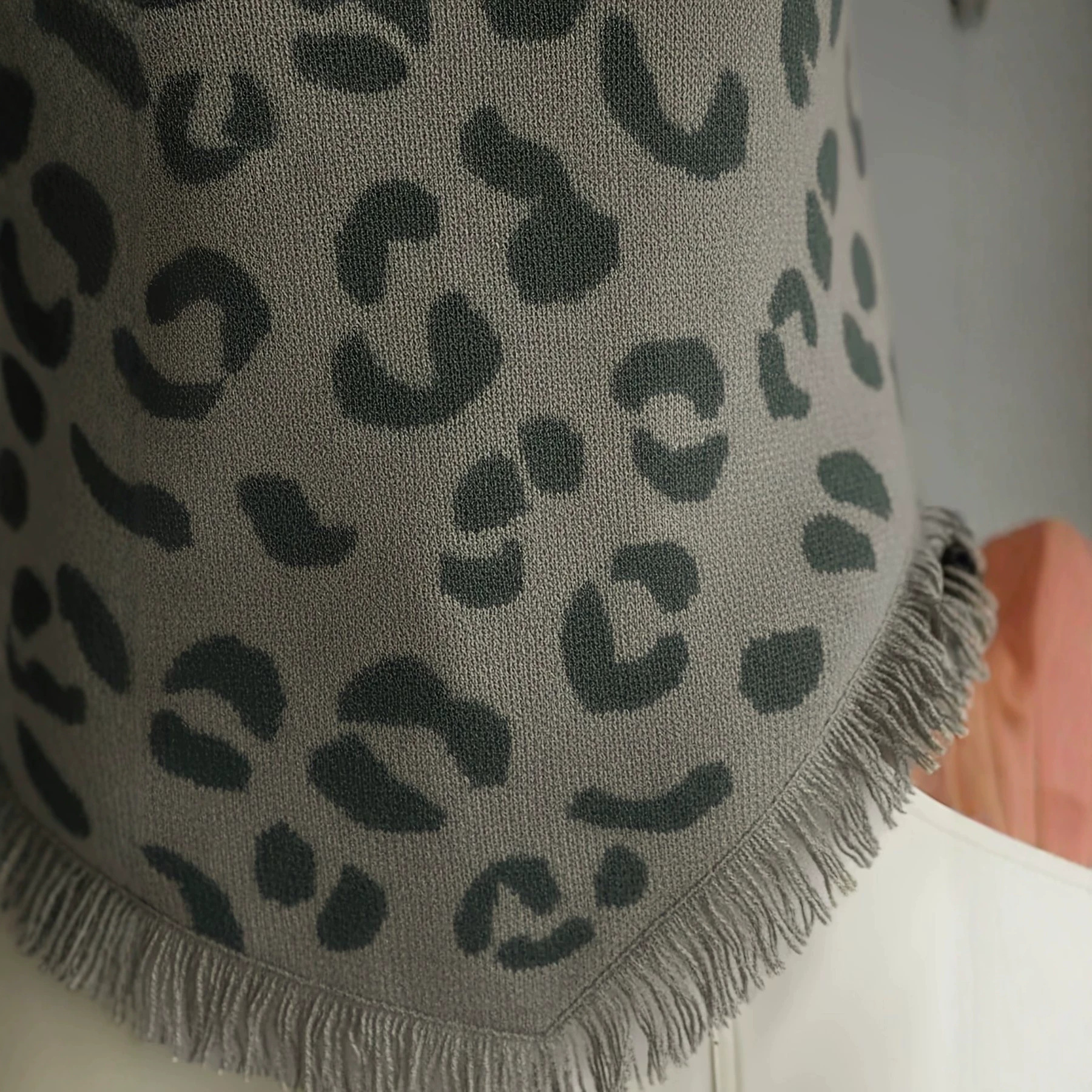 Leopard Print High Neck Sleeveless Knit Tank Top with Fringe