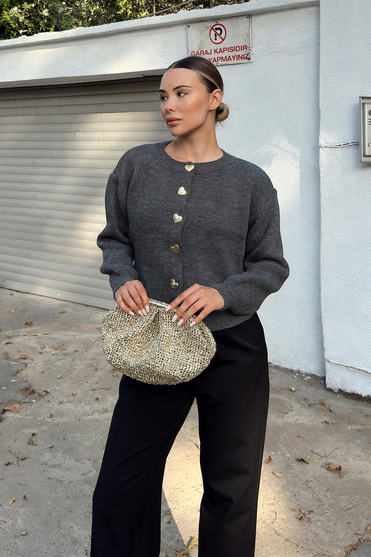 Women's Crewneck Knit Cardigan Button-Front Long-Sleeve Short Sweater