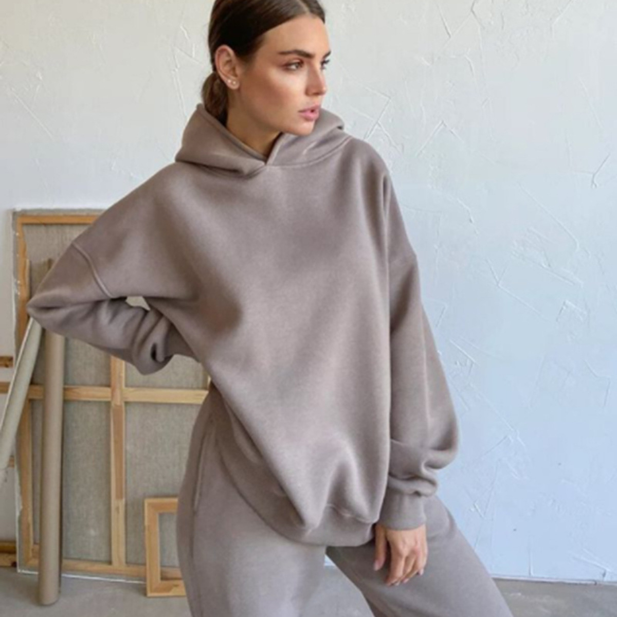Women's Thick Hoodie and Jogger Pants Two-Piece Set