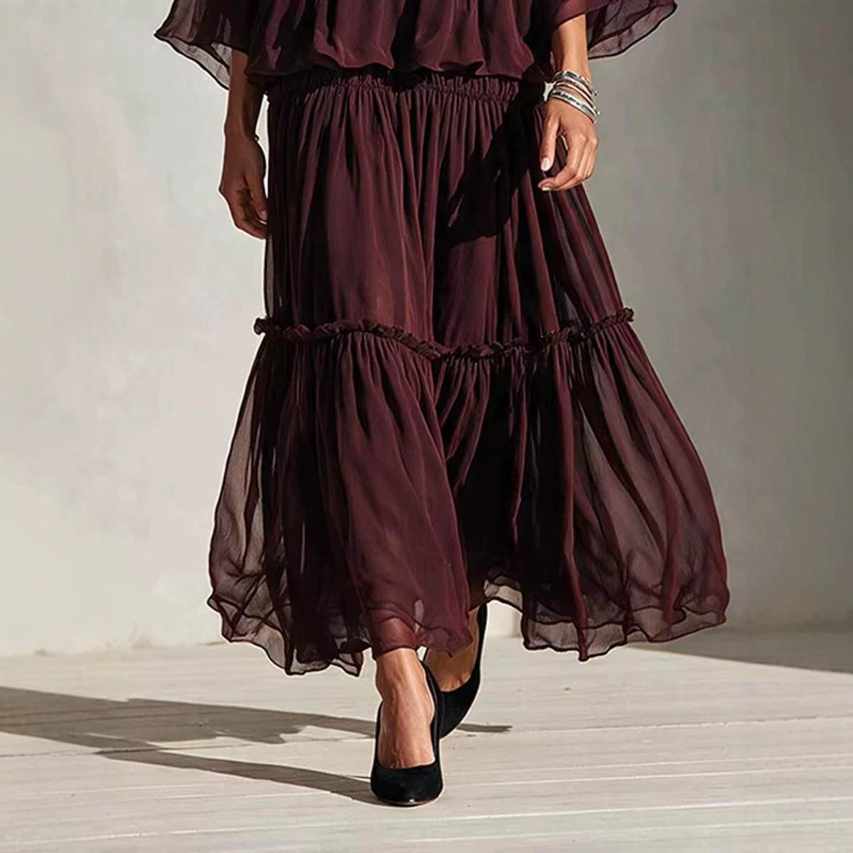 Women's Chiffon Pleated Bell Sleeve Maxi Dress Boho Vacation Long Dress
