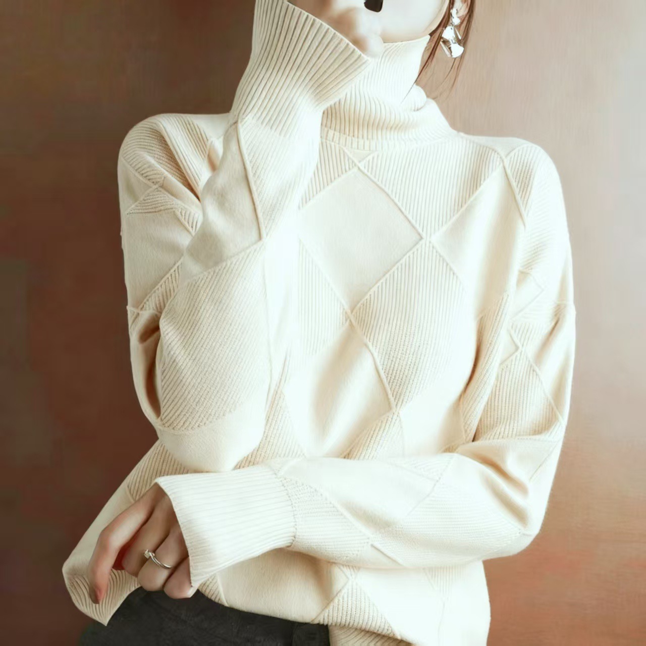Diamond Quilted High Neck Pullover Sweater