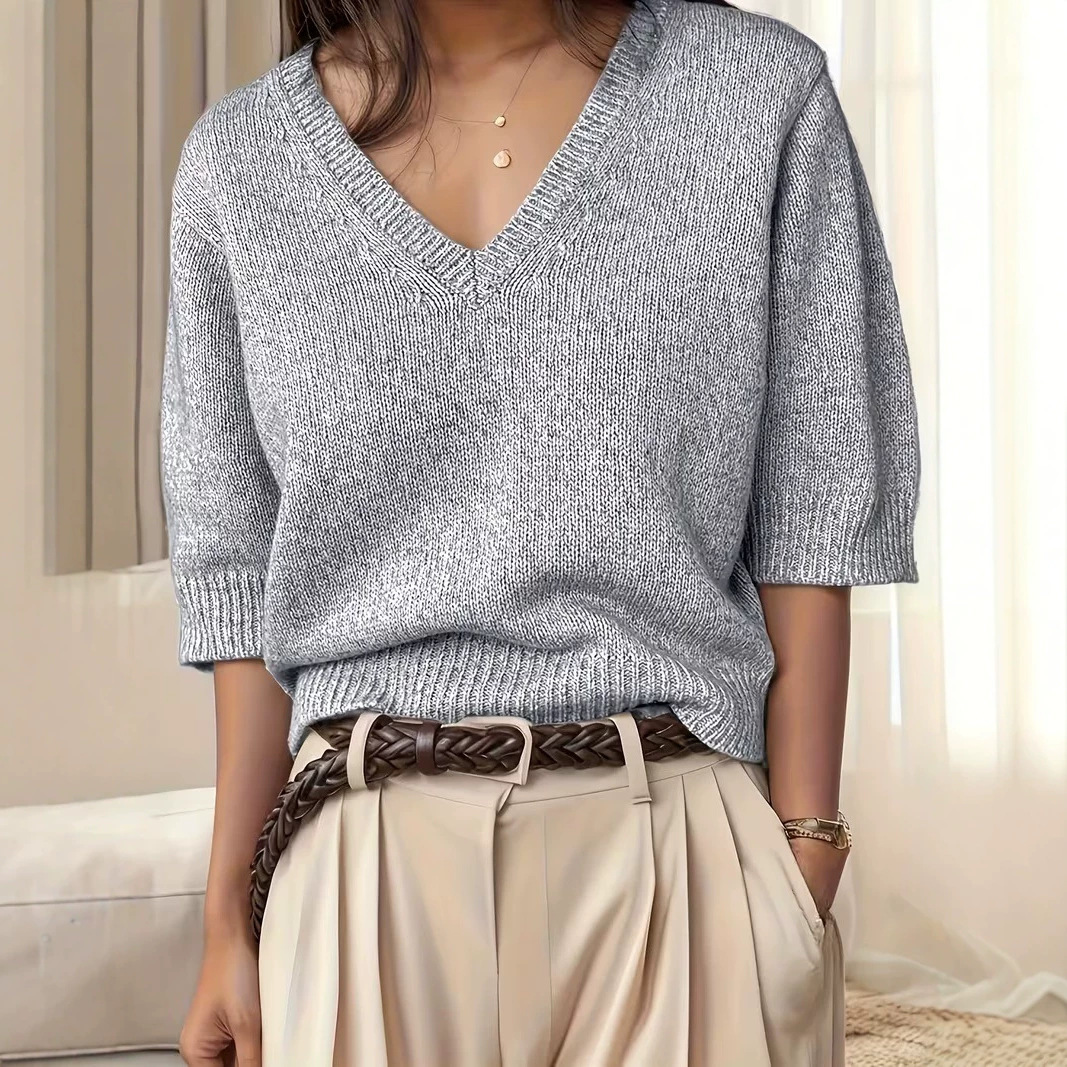 Women's Elegant V-Neck Knit Short-Sleeve Top