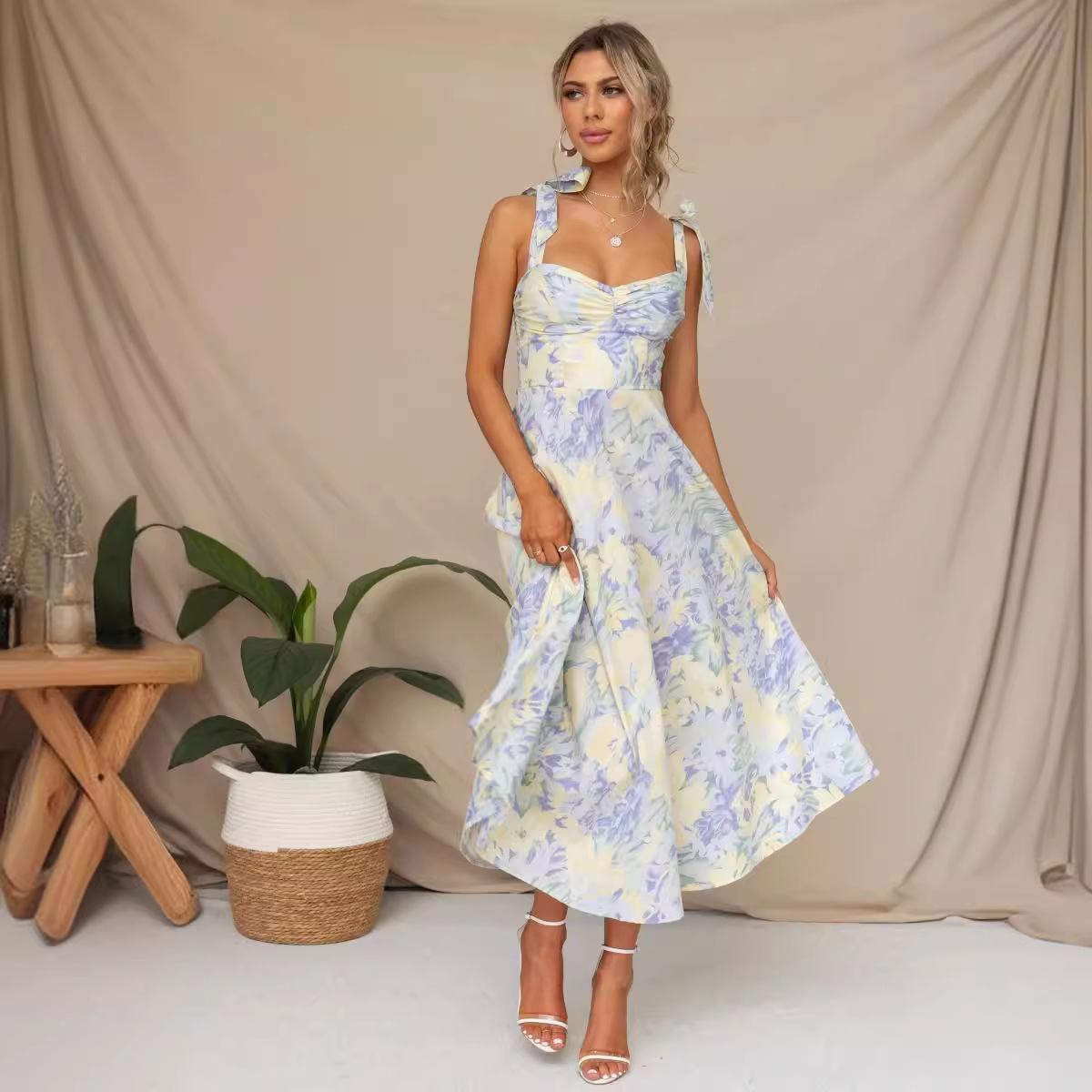 Women's V-Neck Printed Midi Dress with Waist-Cinching Slimming Fit
