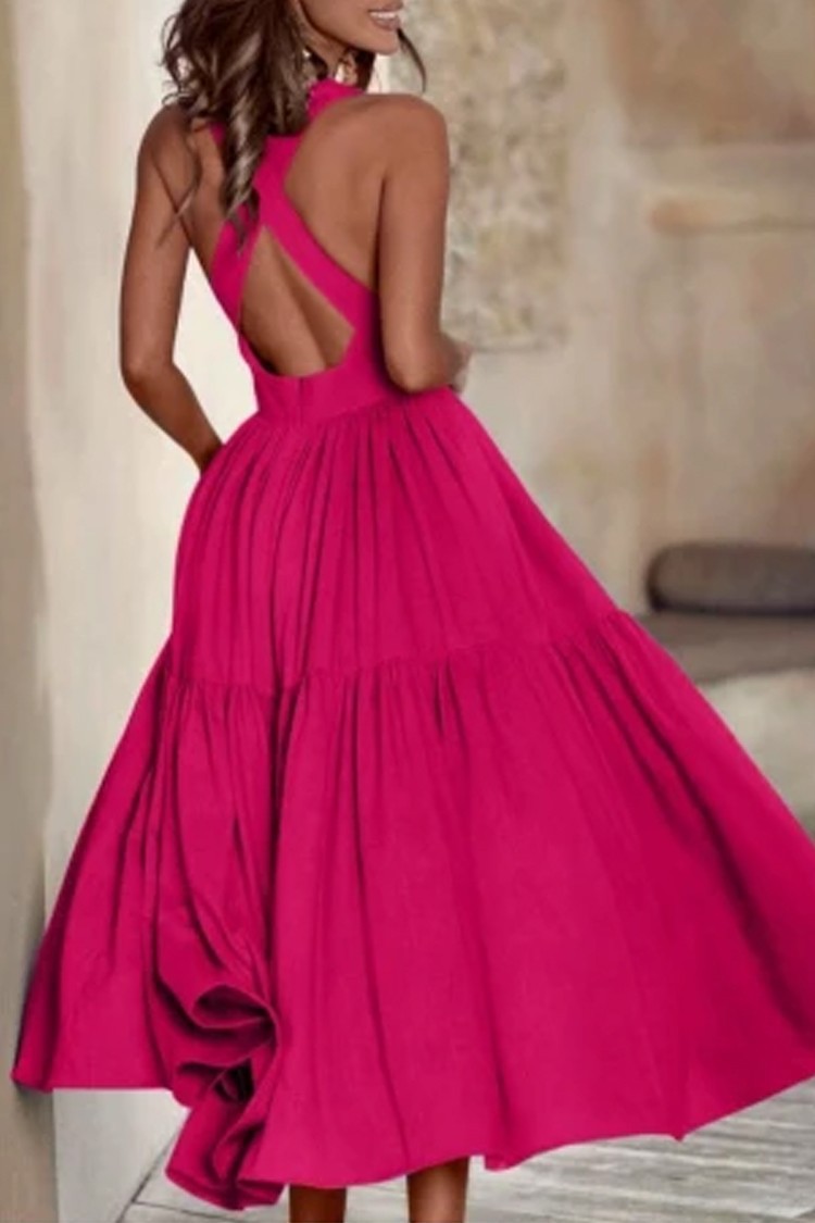 Fashionable Open-Back Sleeveless Dress with Spliced Design