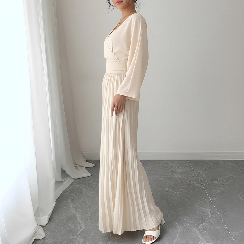 Women's Elegant Solid Color Waist-Cinched Pleated Wide-Leg Jumpsuit