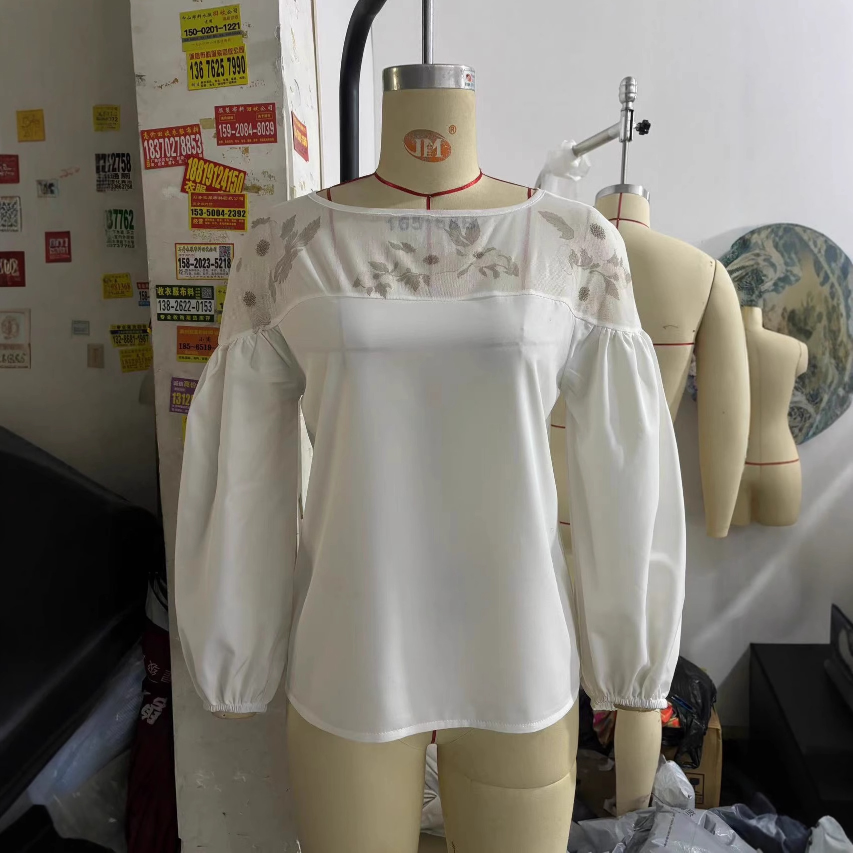 Women's Long Sleeve Round Neck Mesh Panel Digital Print Chiffon Top
