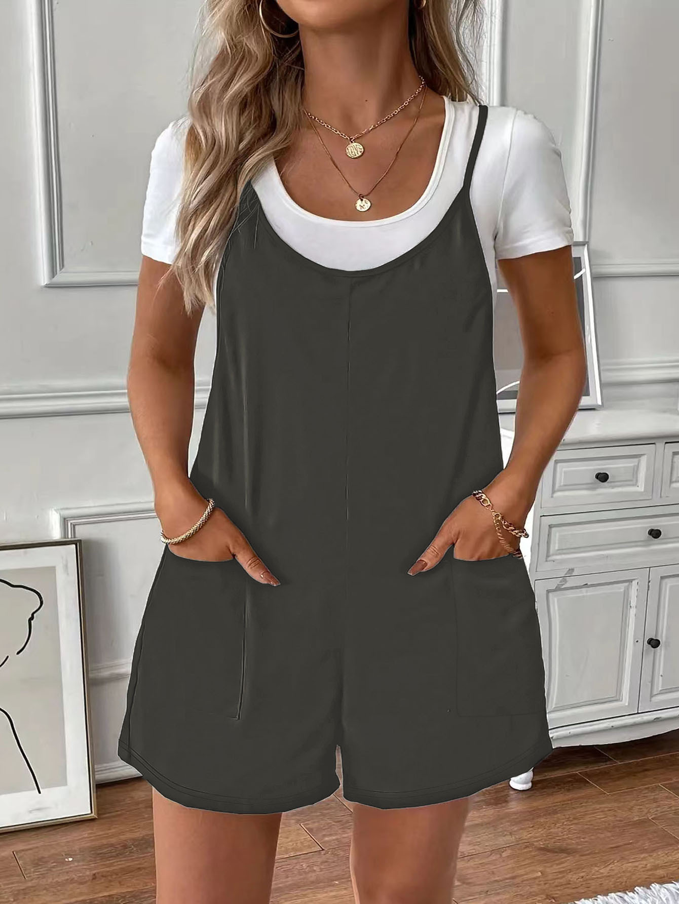 Solid Color Pocket Cami Romper Loose Casual Jumpsuit
