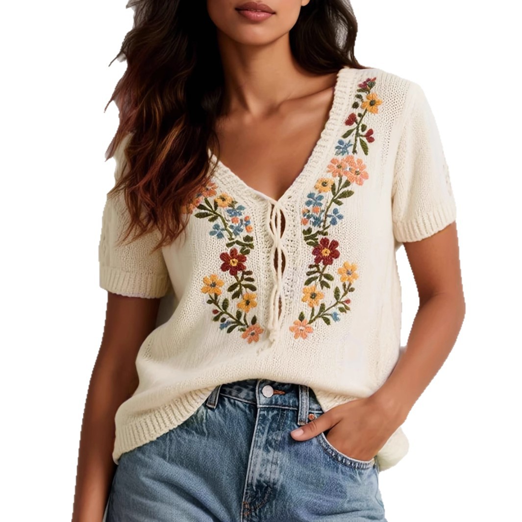 Floral Embroidered Knit Sweater V-Neck Half-Sleeve Slim Fit
